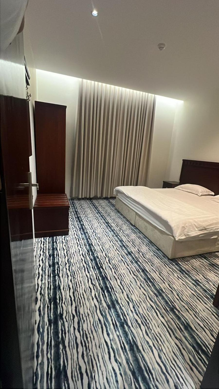 White Beach Hotel Suites Рабіґ Екстер'єр фото